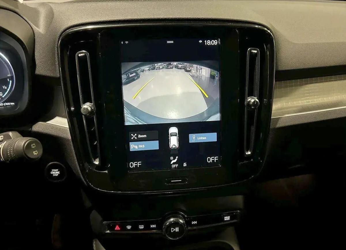 volvo-xc40-2021-hibrido-a-gasolina-1477cc