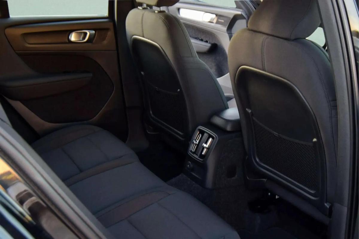 volvo-xc40-2021-hibrido-a-gasolina-1477cc