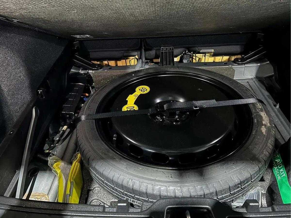 volvo-xc40-2021-hibrido-a-gasolina-1477cc