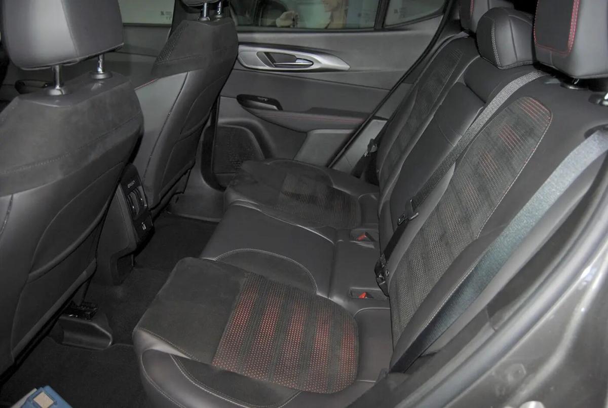 alfa-romeo-tonale-2023-hibrido-a-gasolina-1332cc