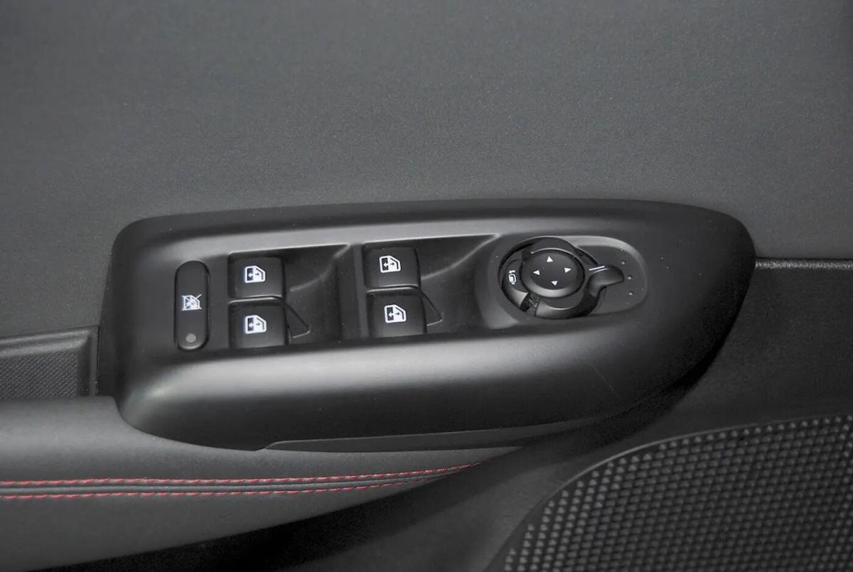alfa-romeo-tonale-2023-hibrido-a-gasolina-1332cc