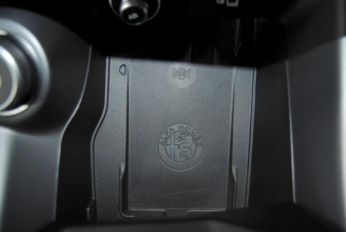 alfa-romeo-tonale-2023-hibrido-a-gasolina-1332cc