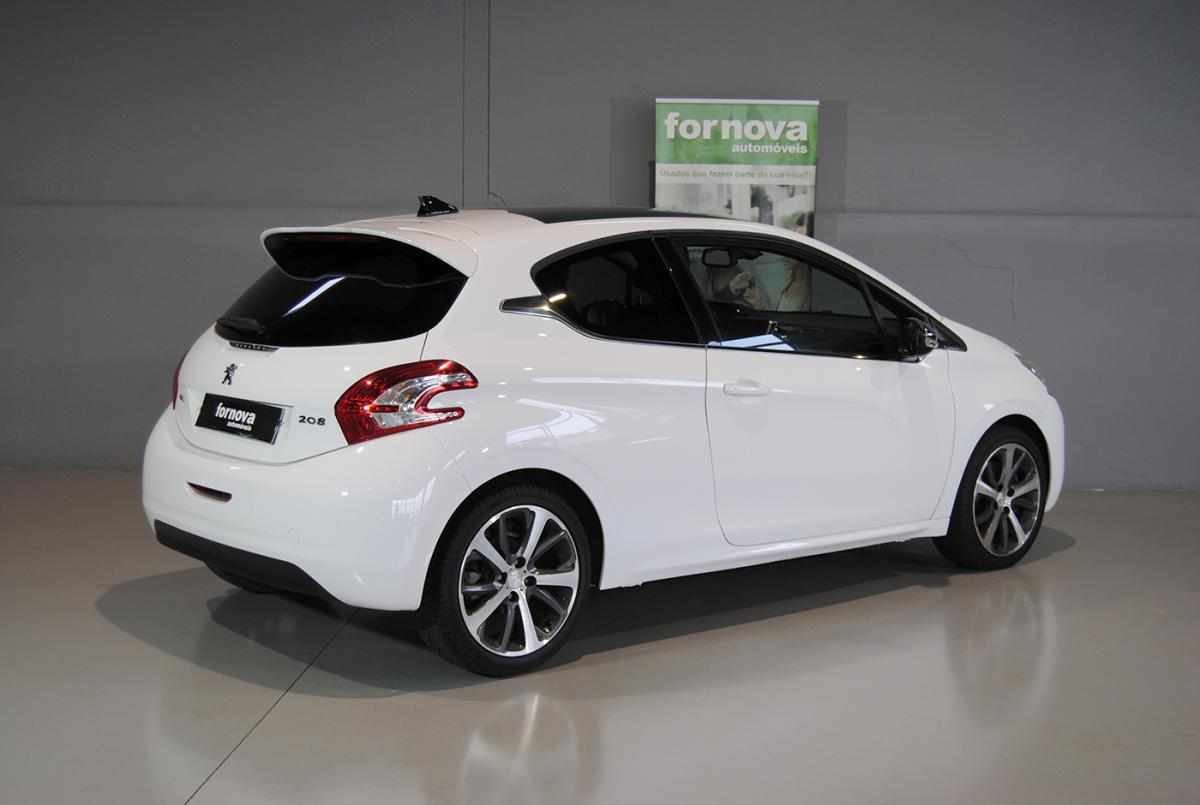 peugeot-208-2013-gasolina-1598cc