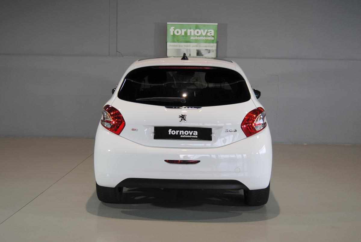 peugeot-208-2013-gasolina-1598cc