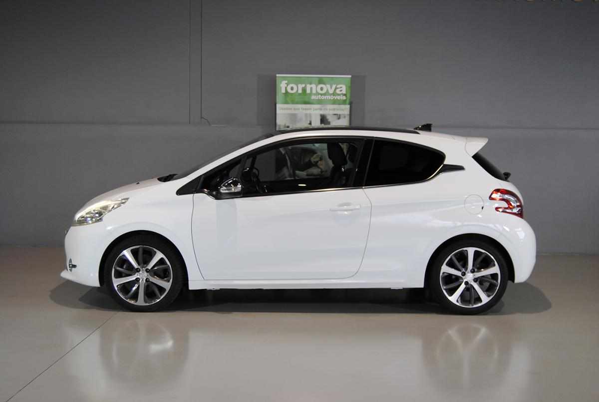peugeot-208-2013-gasolina-1598cc