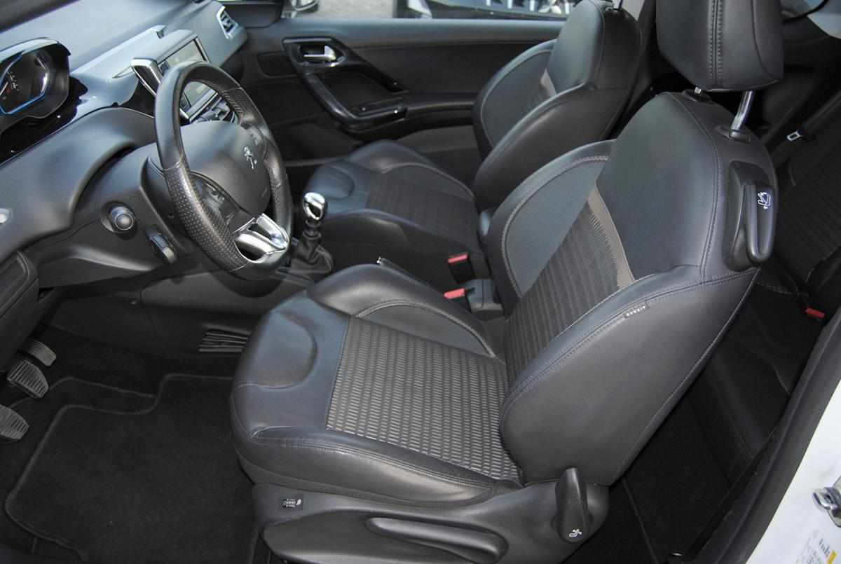 peugeot-208-2013-gasolina-1598cc