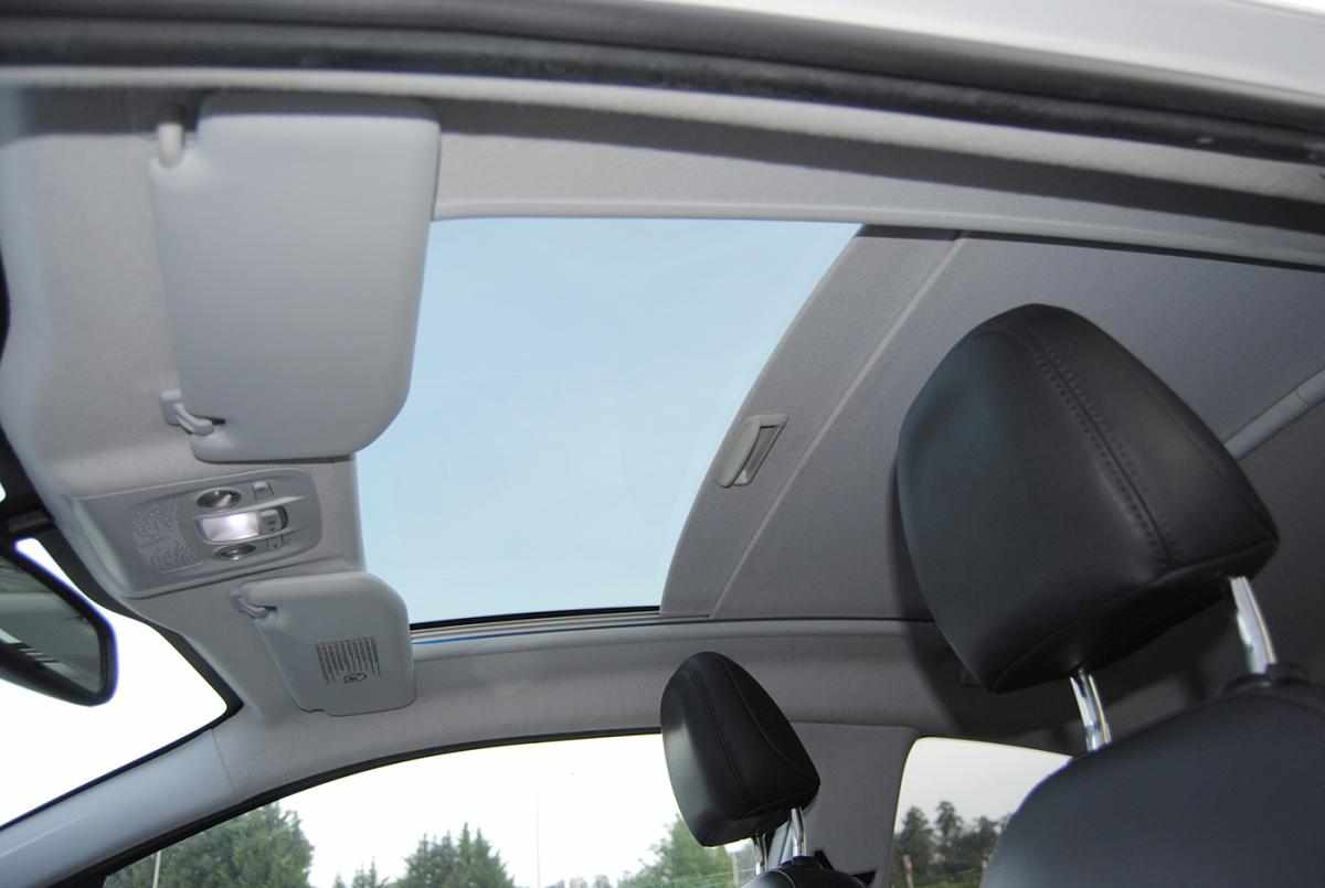 peugeot-208-2013-gasolina-1598cc