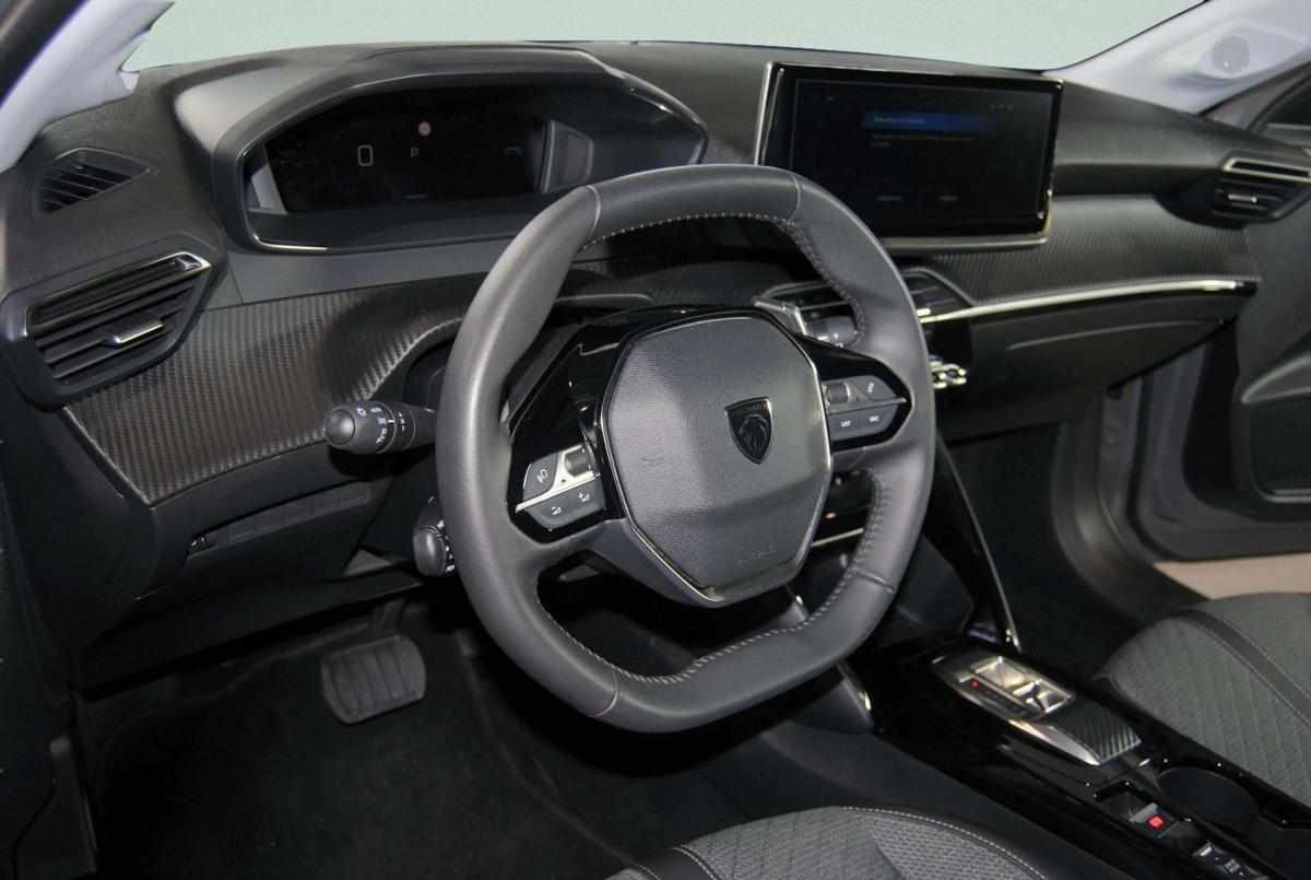 peugeot-208-2025-hibrido-a-gasolina-1199cc