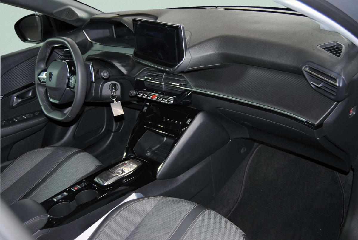 peugeot-208-2025-hibrido-a-gasolina-1199cc