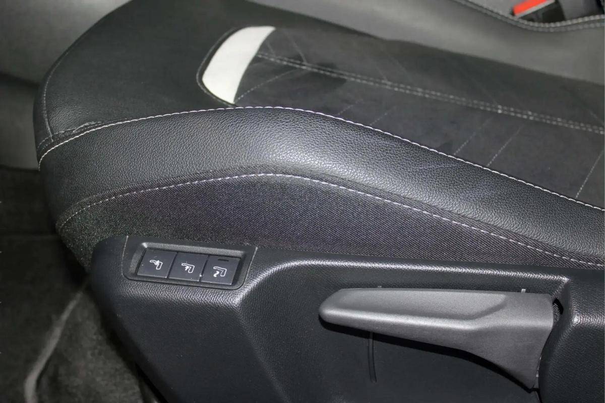 opel-mokka-2025-hibrido-a-gasolina-1199cc