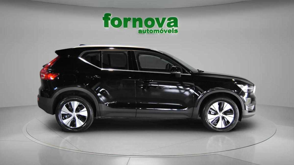 volvo-xc40-2021-hibrido-a-gasolina-1477cc