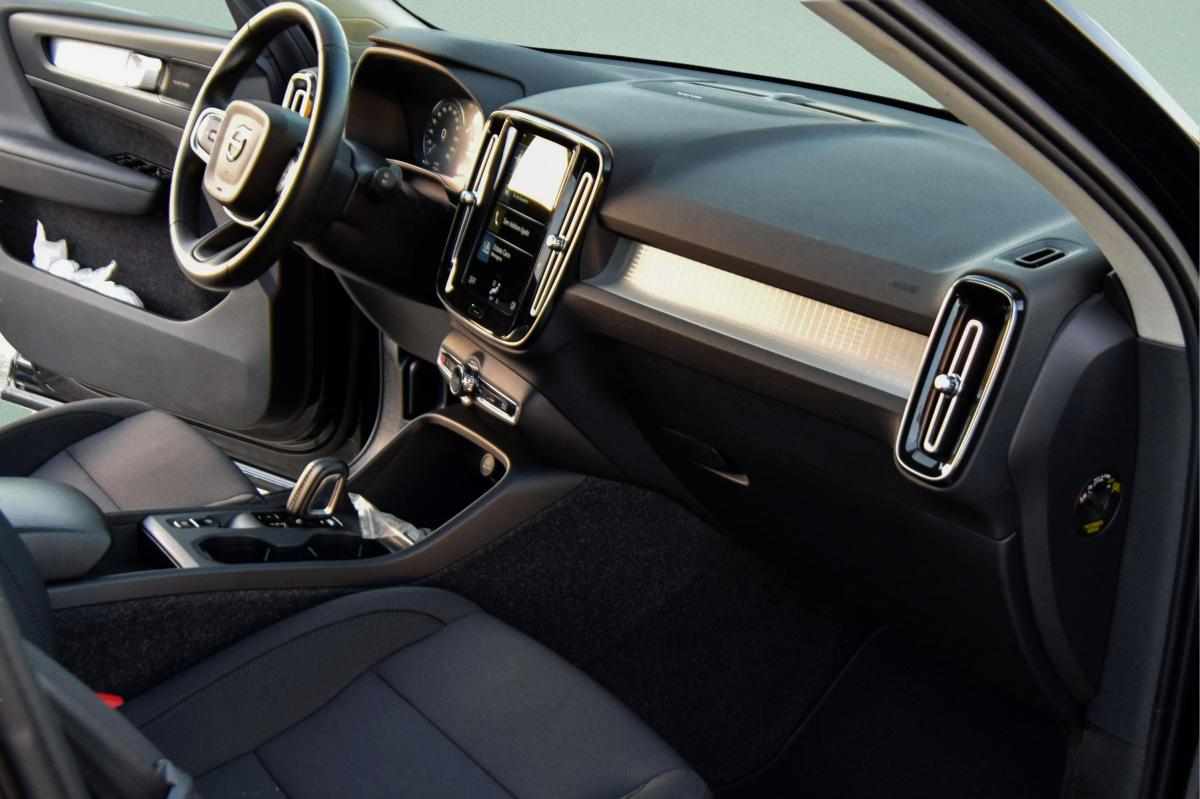 volvo-xc40-2021-hibrido-a-gasolina-1477cc