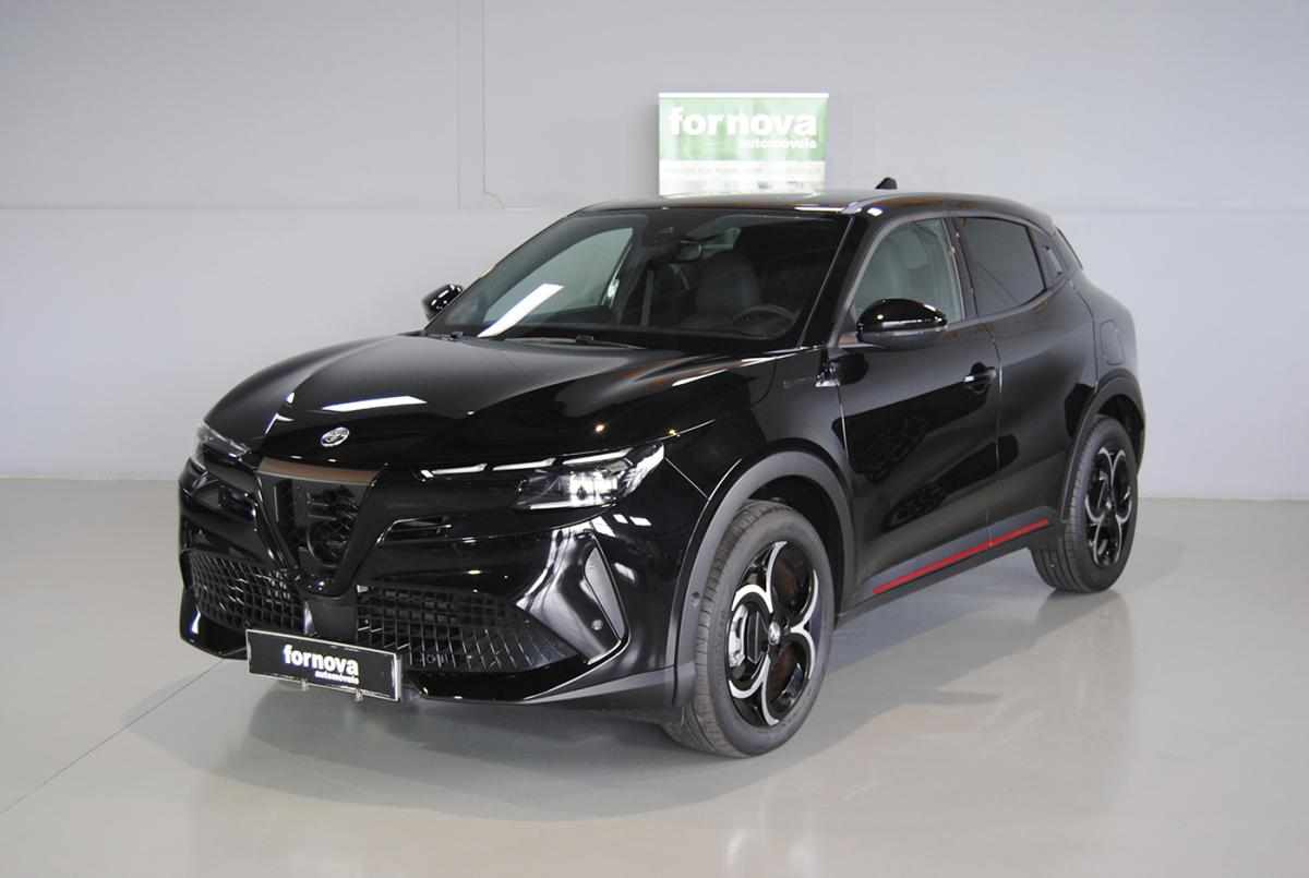 alfa-romeo-junior-2025-hibrido-a-gasolina-1199cc