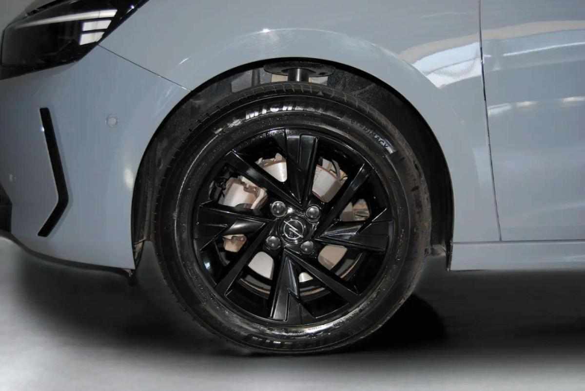 opel-corsa-2025-gasolina-1199cc