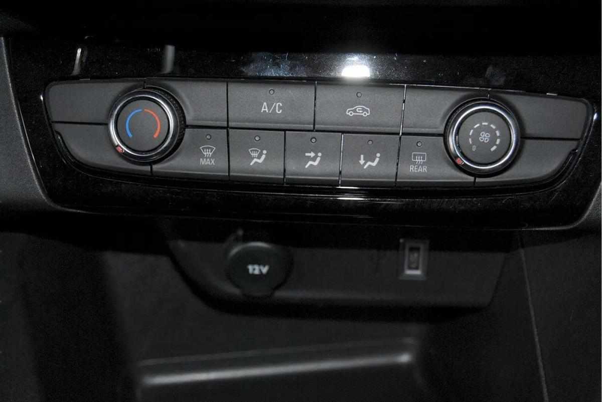 opel-corsa-2025-gasolina-1199cc