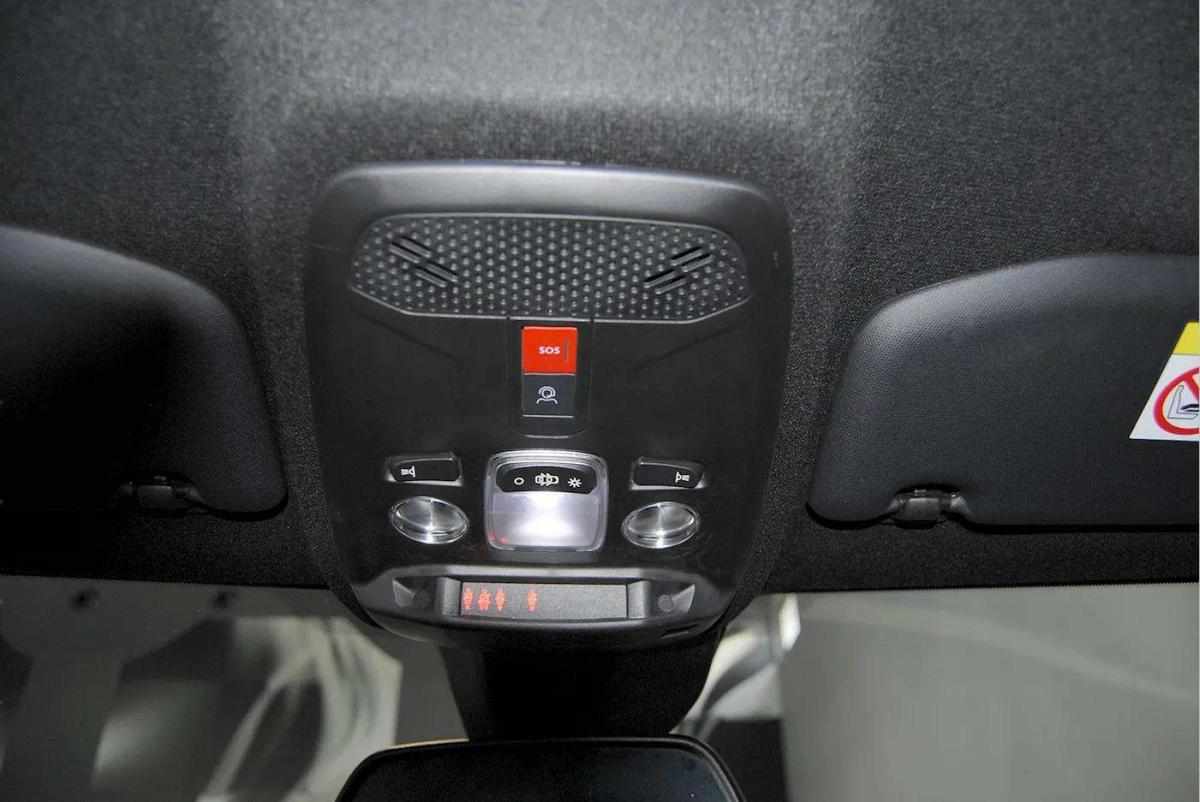 opel-corsa-2025-gasolina-1199cc