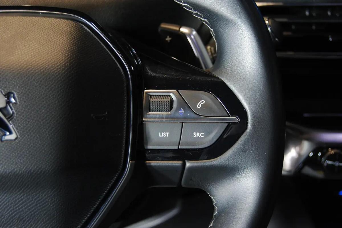 peugeot-3008-2023-diesel-1499cc