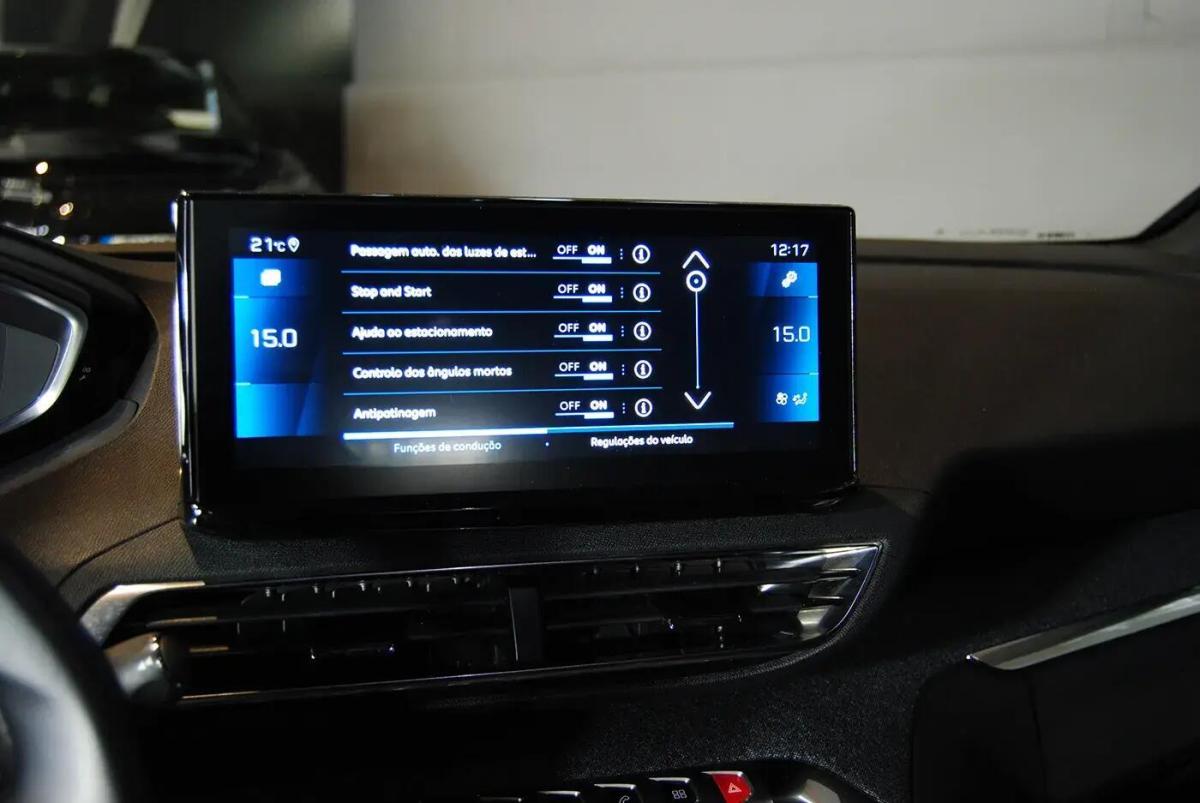 peugeot-3008-2023-diesel-1499cc
