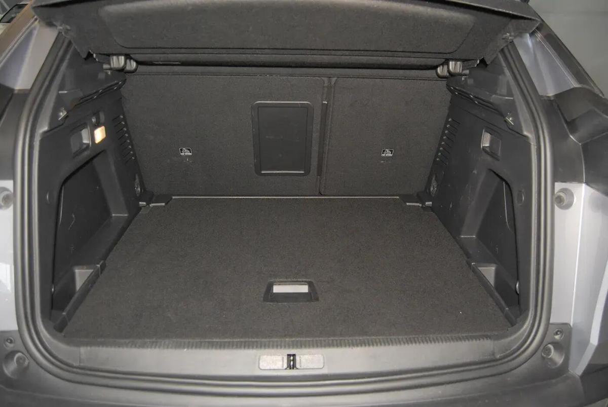 peugeot-3008-2023-diesel-1499cc