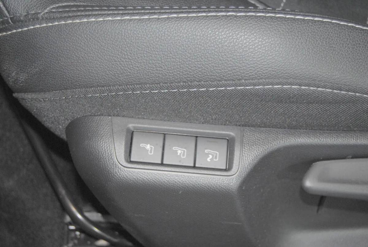 opel-mokka-2025-gasolina-1199cc