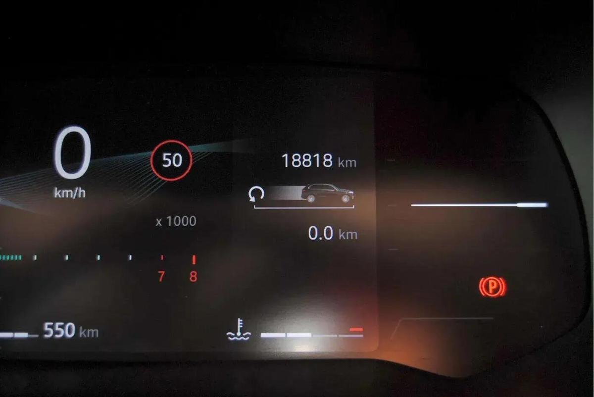 mitsubishi-colt-2024-gasolina-999cc