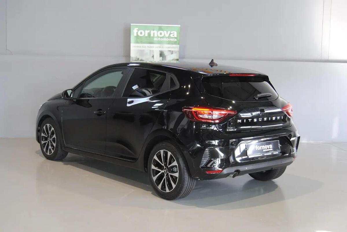 mitsubishi-colt-2024-gasolina-999cc
