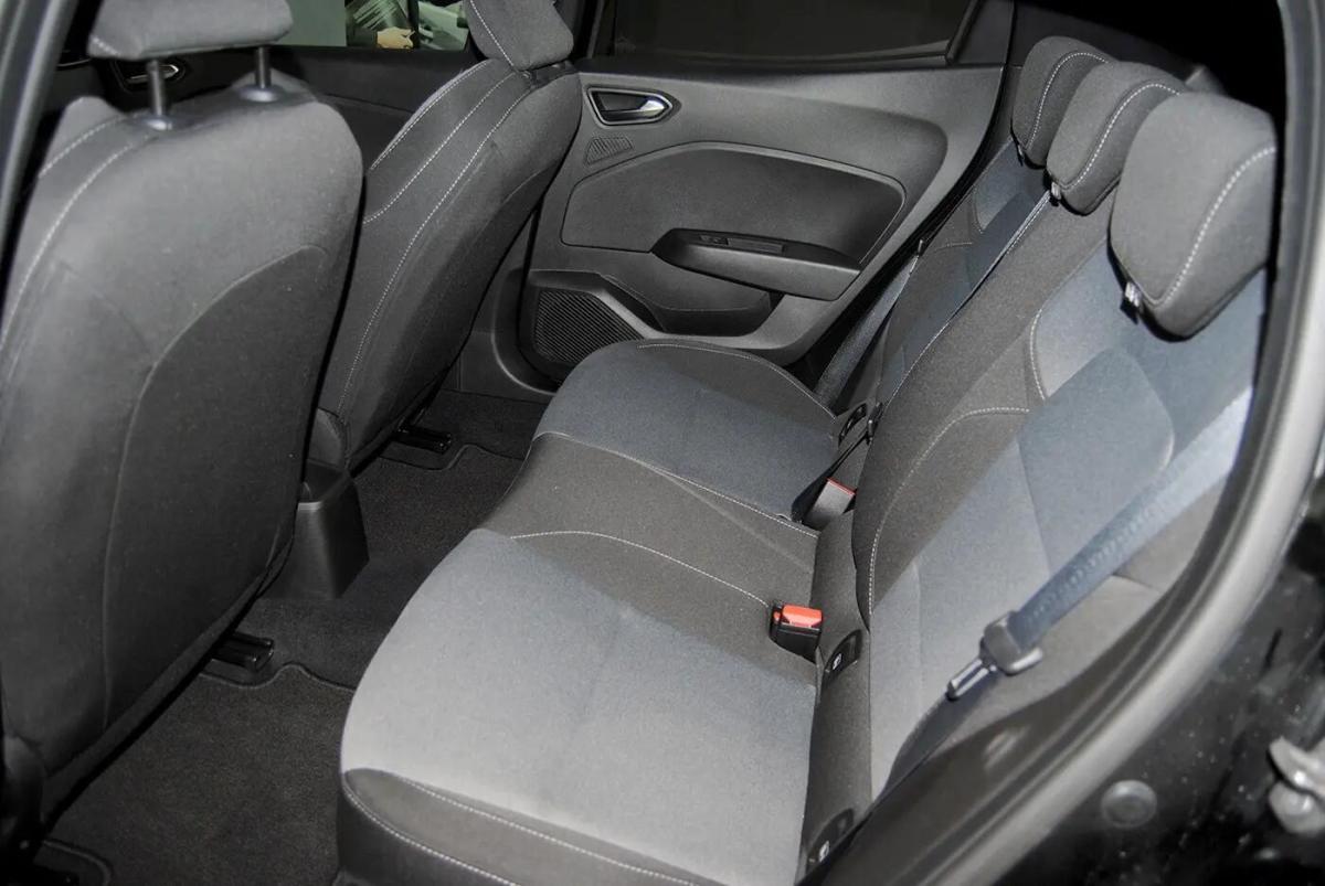 mitsubishi-colt-2024-gasolina-999cc