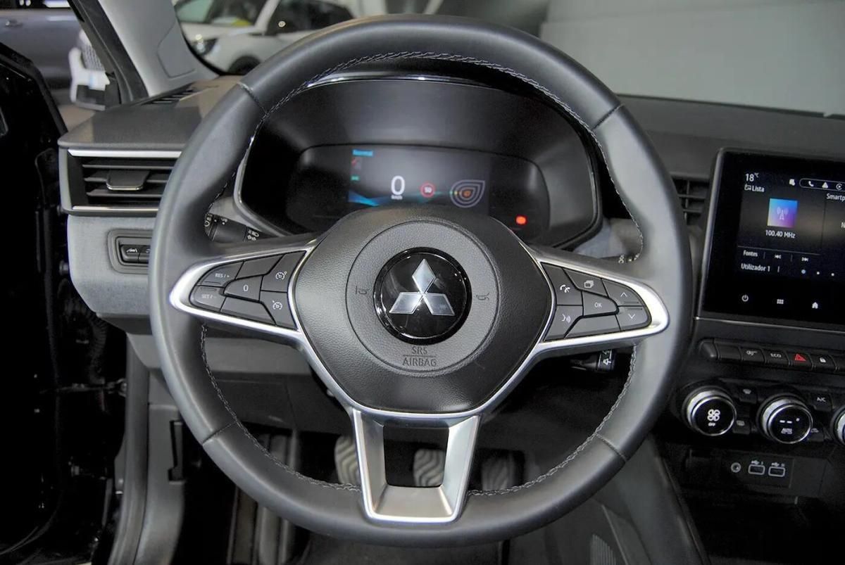 mitsubishi-colt-2024-gasolina-999cc