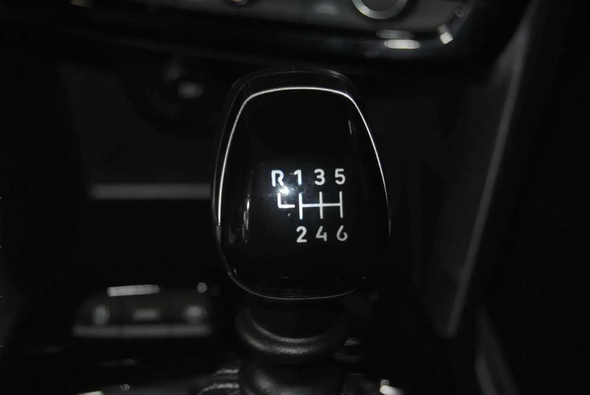 opel-mokka-2024-gasolina-1199cc