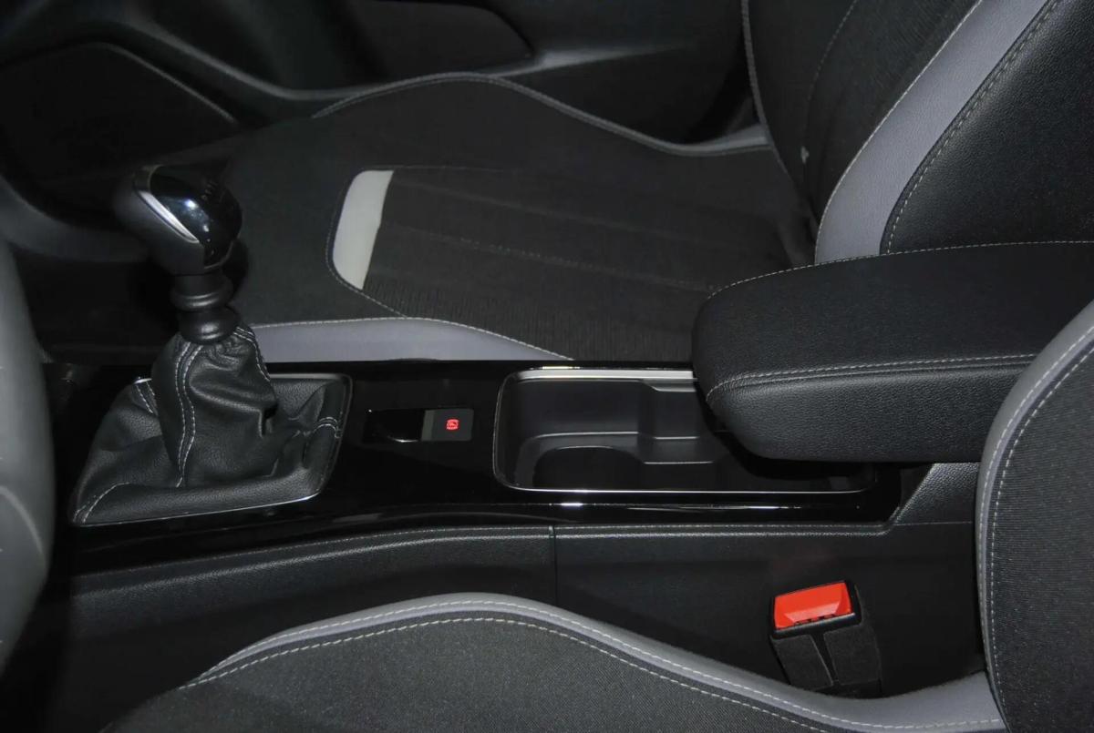 opel-mokka-2024-gasolina-1199cc