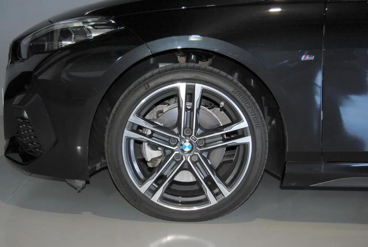 bmw-serie-2-2024-diesel-1496cc