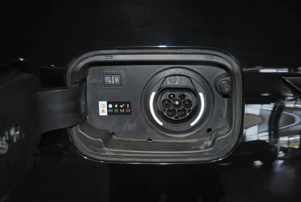 ds-ds-7-2023-hibrido-a-gasolina-1598cc