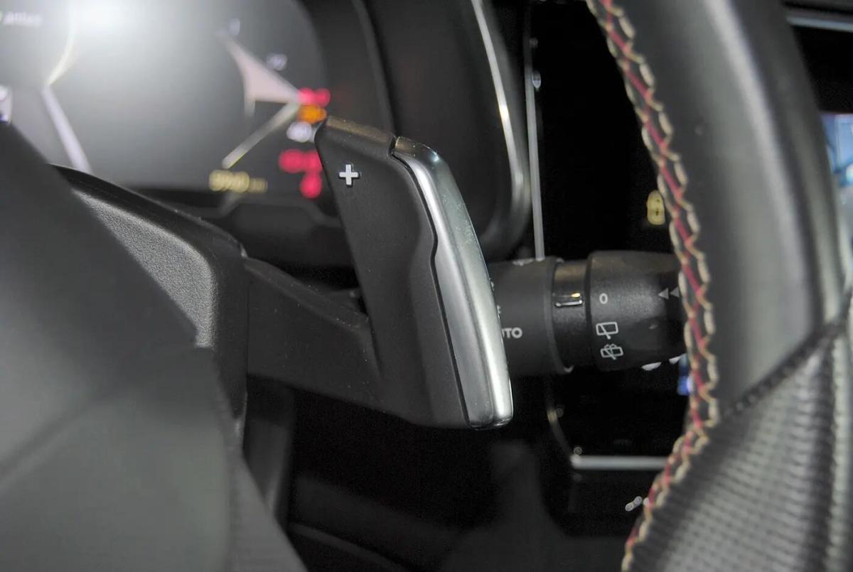 ds-ds-7-2023-hibrido-a-gasolina-1598cc