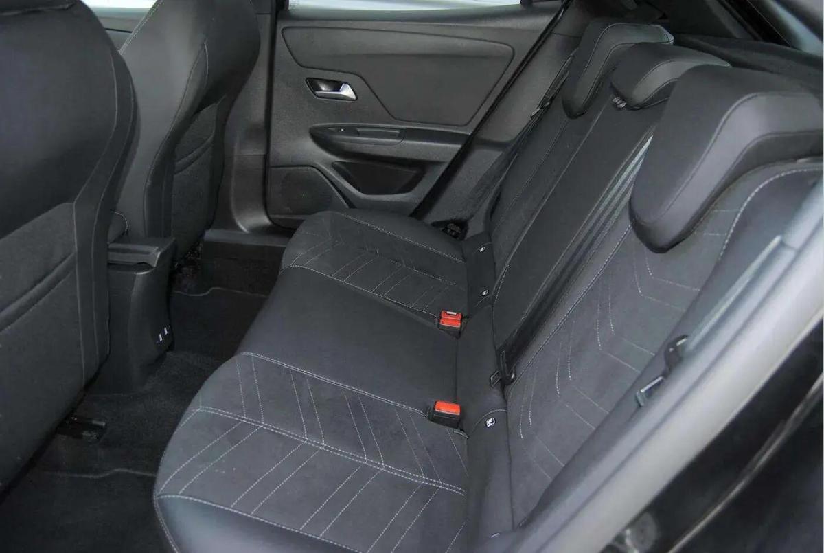 opel-mokka-2025-gasolina-1199cc
