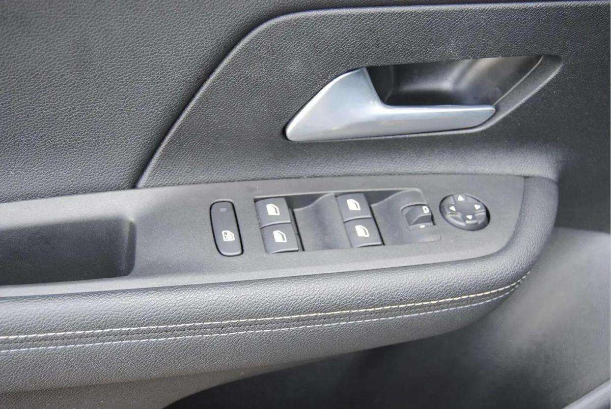 opel-mokka-2025-gasolina-1199cc