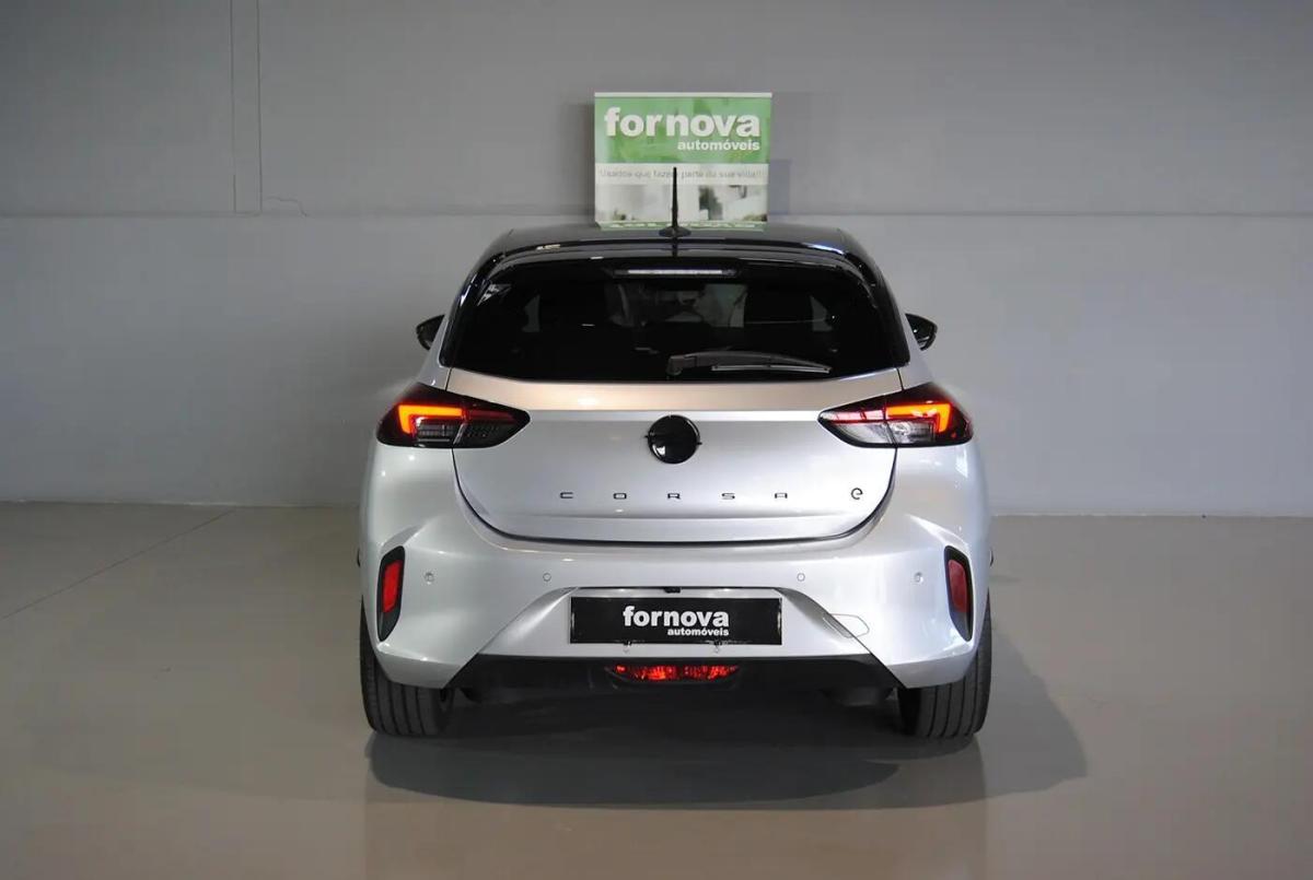 opel-corsa-e-2024-eletrico-0cc