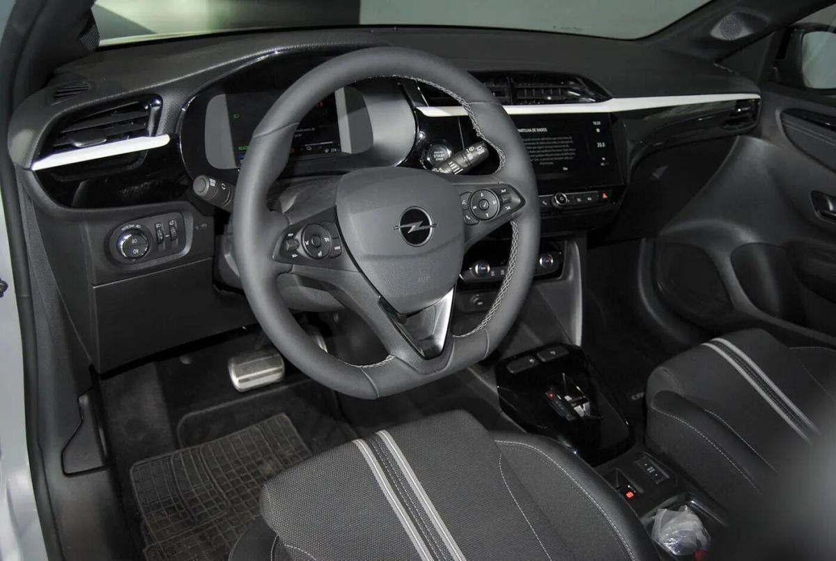 opel-corsa-e-2024-eletrico-0cc