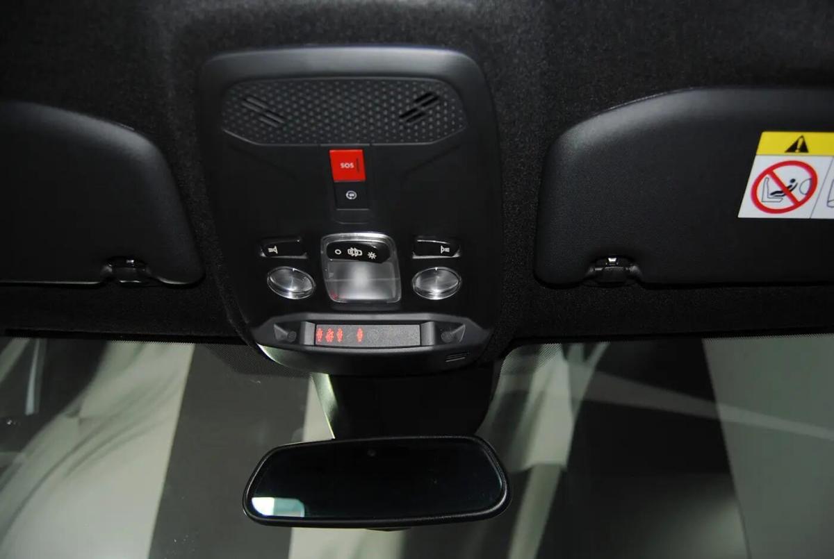 opel-corsa-e-2024-eletrico-0cc