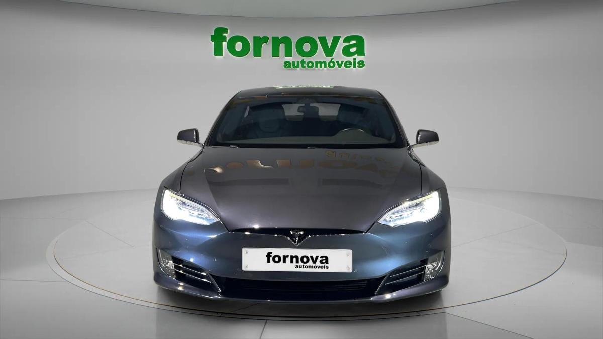 tesla-model-s-2018-eletrico-0cc