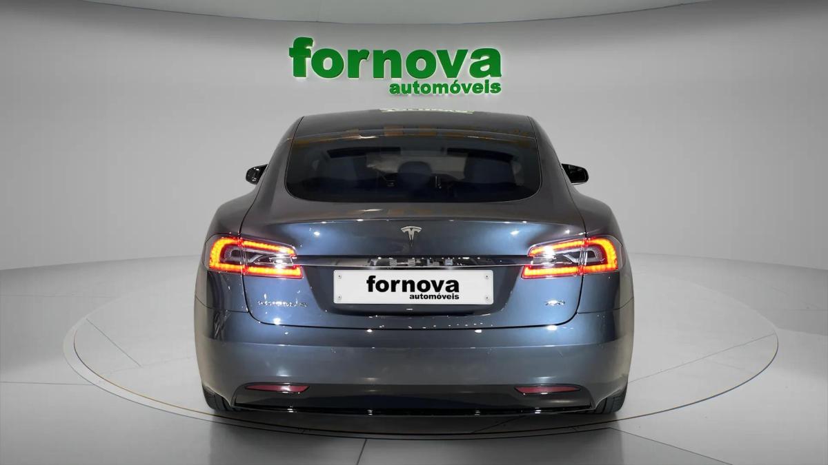 tesla-model-s-2018-eletrico-0cc
