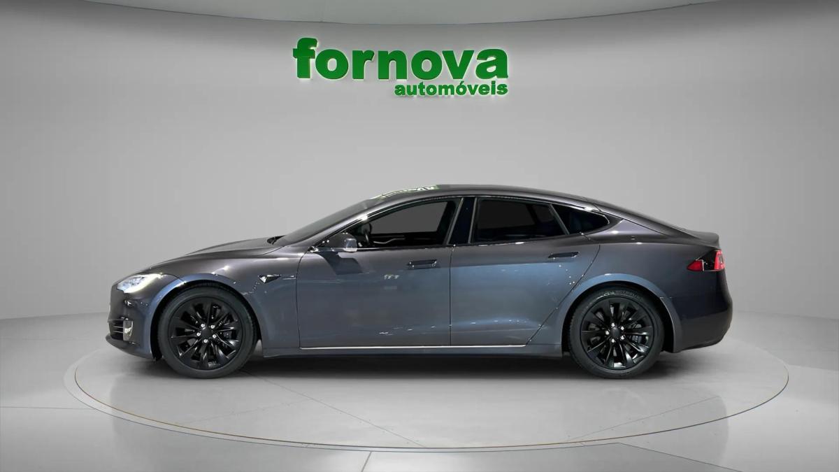 tesla-model-s-2018-eletrico-0cc