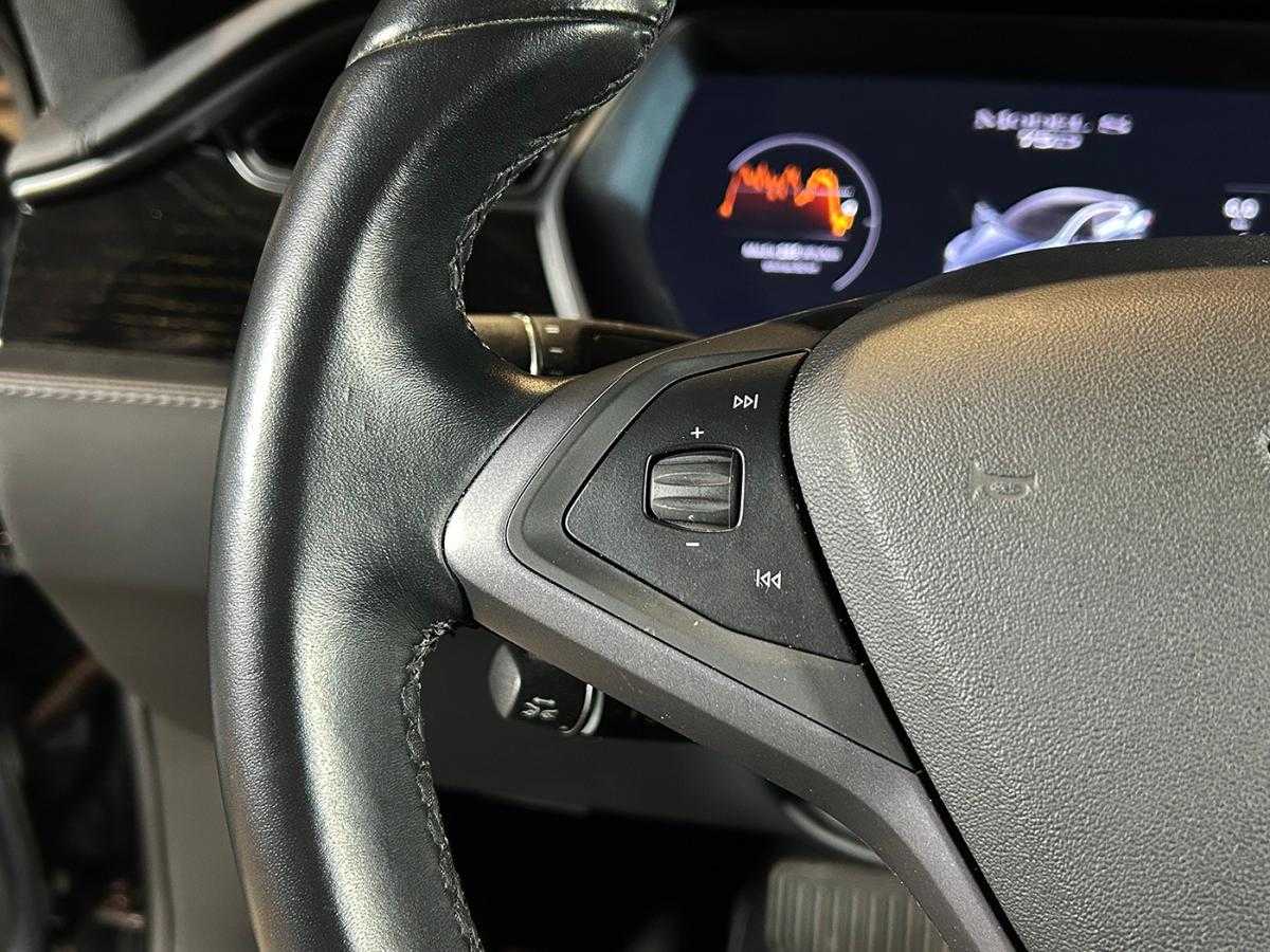 tesla-model-s-2018-eletrico-0cc