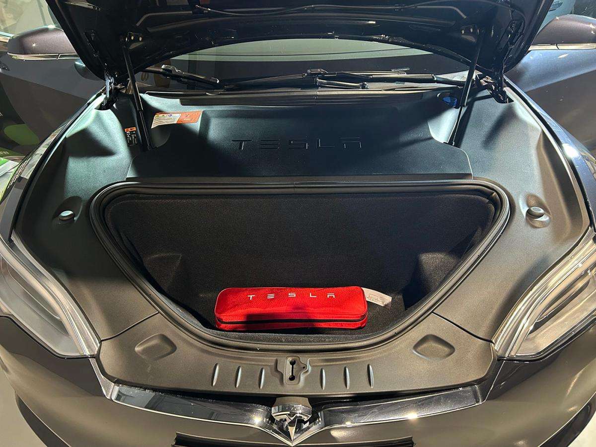 tesla-model-s-2018-eletrico-0cc