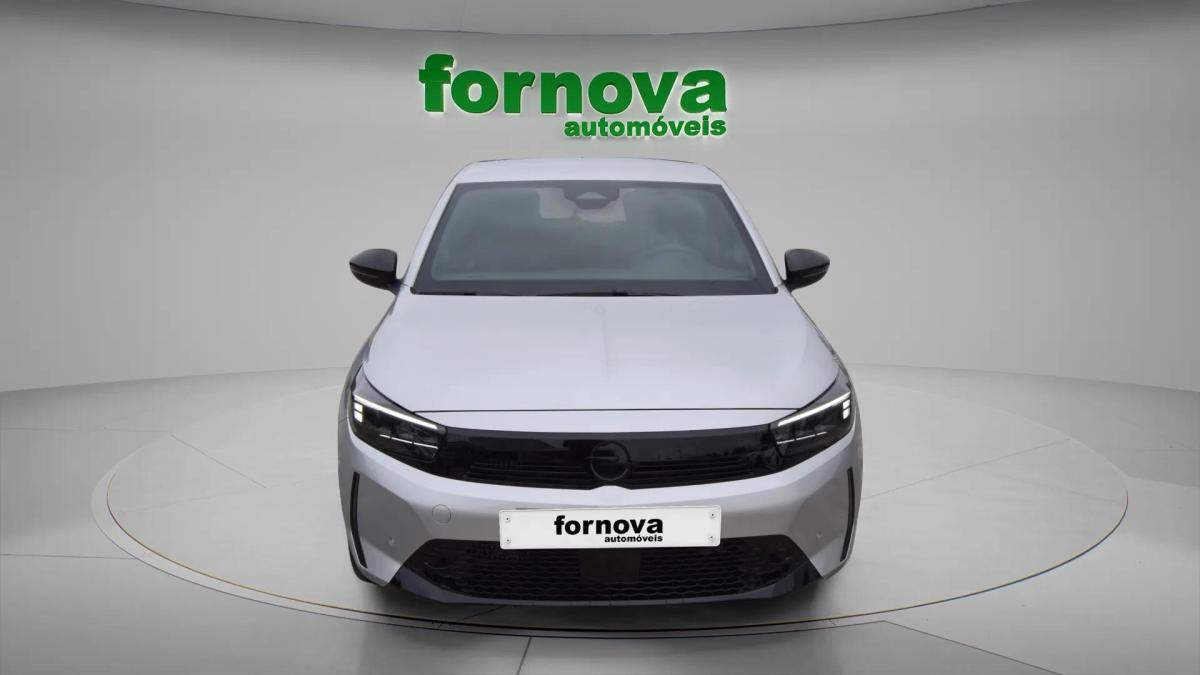 opel-corsa-2025-hibrido-a-gasolina-1199cc
