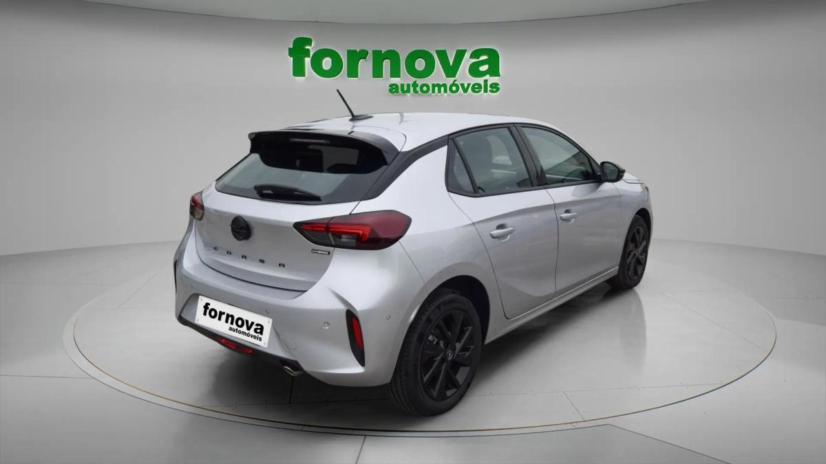 opel-corsa-2025-hibrido-a-gasolina-1199cc