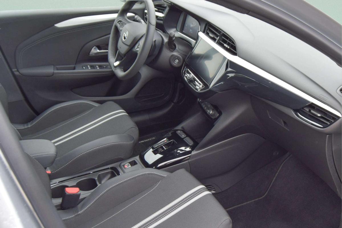 opel-corsa-2025-hibrido-a-gasolina-1199cc
