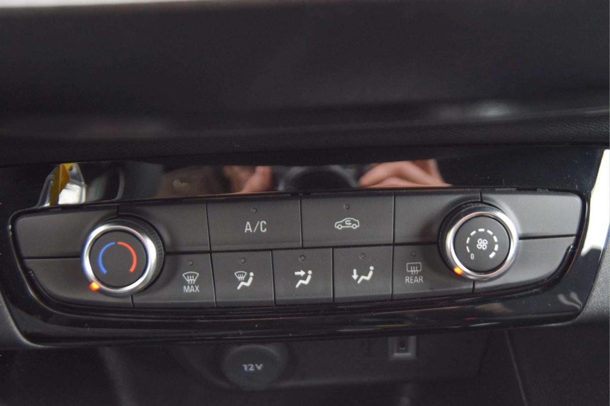 opel-corsa-2025-hibrido-a-gasolina-1199cc
