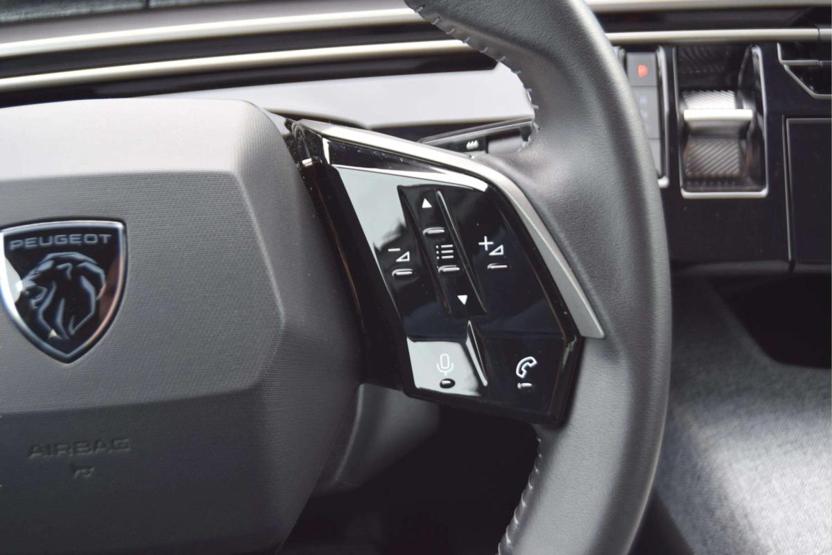 peugeot-3008-2025-hibrido-a-gasolina-1199cc