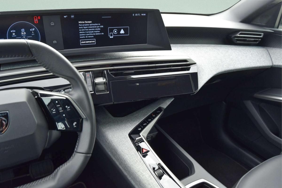 peugeot-3008-2025-hibrido-a-gasolina-1199cc