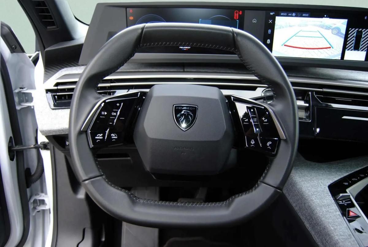 peugeot-3008-2025-hibrido-a-gasolina-1199cc